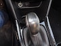 Peugeot 2008 1.2 PureTech Féline Ecc, Panorama dak, Carplay/android, trekhaak, metallic lak
