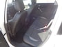 Peugeot 2008 1.2 PureTech Féline Ecc, Panorama dak, Carplay/android, trekhaak, metallic lak