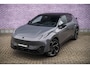 Lynk & Co 02 More 66 kWh | 22kW Lader | Panoramadak | 360 Graden Camera | Parkeersensoren | Keyless Entry | Elektrische Achterklep | Elektrisch Verstelbare Voorstoelen | Stoelverwarming | Cruise Control Adaptief | Dodehoekdetectie | Navigatie | Apple Carplay | Android Auto