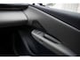 Lynk & Co 02 More 66 kWh | 22kW Lader | Panoramadak | 360 Graden Camera | Parkeersensoren | Keyless Entry | Elektrische Achterklep | Elektrisch Verstelbare Voorstoelen | Stoelverwarming | Cruise Control Adaptief | Dodehoekdetectie | Navigatie | Apple Carplay | Android Auto