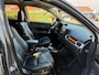Mitsubishi Outlander 2.0 PHEV Instyle | Leder + Schuif kantel dak + Cruise + Clima nu € 4.975,-!!!