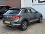 Volkswagen T-Roc 1.0 TSI Style - Trekhaak - CarPlay - LED - Originele Nederlandse auto met NAP - Cruise - Camera