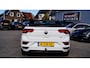 Volkswagen T-Roc Cabrio 1.5 TSI R-Line | Luxe Leder | Ruitjes leer | Trekhaak | Stoelverwarming | Facelift | Vlak R-line Stuur |