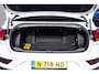Volkswagen T-Roc Cabrio 1.5 TSI R-Line | Luxe Leder | Ruitjes leer | Trekhaak | Stoelverwarming | Facelift | Vlak R-line Stuur |