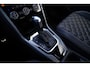 Volkswagen T-Roc Cabrio 1.5 TSI R-Line | Luxe Leder | Ruitjes leer | Trekhaak | Stoelverwarming | Facelift | Vlak R-line Stuur |