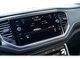 Volkswagen T-Roc Cabrio 1.5 TSI R-Line | Luxe Leder | Ruitjes leer | Trekhaak | Stoelverwarming | Facelift | Vlak R-line Stuur |