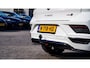 Volkswagen T-Roc Cabrio 1.5 TSI R-Line | Luxe Leder | Ruitjes leer | Trekhaak | Stoelverwarming | Facelift | Vlak R-line Stuur |