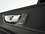 Volvo XC60 T6 Plug-in hybrid AWD Plus Bright | Panoramadak | Parkeercamera | Stoel- en Stuurverwarming