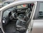 Toyota Auris 1.6 Dynamic automaat leer navi trekhaak camara
