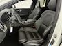 Volvo V60 2.0 T6 Recharge AWD R-Design | Pano | Memory | 360° | H/K | Virtual | Carplay | Cruise | LED