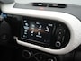 Renault Twingo Z.E. R80 E-Tech Equilibre 22 kWh - RIJKLAARPRIJS - All seasonbanden - Stoelverwarming - Parkeersensoren achter - Dealeronderhouden