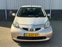 Toyota Aygo 1.0-12V Airco | Half Leder | Luxe Uitvoering | Zuinig