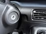 Citroën C3 Turbo 100 COLLECTION | Apple Carplay / Android Auto | Cruise Control | Lane Assist | Verkeersborden Herkenning | | 17" lichtmetalen velgen 'Atacamite Black' met 205/50 R17 banden | Advanced Comfort Seats met 15mm extra schuimvulling en een gecapitonneerd oppervlak | Airconditioning