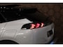 Peugeot 2008 1.2 PureTech GT *PANORAMADAK/STOELVERWARMING* Afn. Trekhaak/Apple Carplay/Navi/Camera VOL