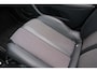 Peugeot 2008 1.2 PureTech GT *PANORAMADAK/STOELVERWARMING* Afn. Trekhaak/Apple Carplay/Navi/Camera VOL