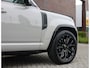 Land Rover Defender P635 OCTA | Pano - Trekhaak - Meridian
