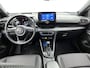 Toyota Yaris 1.5 Hybrid Executive + | JBL | Head-Up Display | Dodehoek detectie | Parkeersensoren voor+achter | Stoelverwarming | Draadloze telefoonlader | Navigatie | Apple CarPlay/Android Auto | Climate Control |