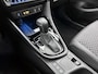 Toyota Yaris 1.5 Hybrid Executive + | JBL | Head-Up Display | Dodehoek detectie | Parkeersensoren voor+achter | Stoelverwarming | Draadloze telefoonlader | Navigatie | Apple CarPlay/Android Auto | Climate Control |