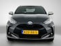 Toyota Yaris 1.5 Hybrid Executive + | JBL | Head-Up Display | Dodehoek detectie | Parkeersensoren voor+achter | Stoelverwarming | Draadloze telefoonlader | Navigatie | Apple CarPlay/Android Auto | Climate Control |