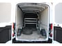 Ford Transit 350 2.0 TDCI 130PK L3H2 Trend / Camera / App connect / Navi / 3 zits
