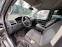 Volkswagen Transporter 2.0 TDI L2H1 DC caravelle