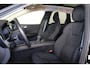 Volvo XC60 T6 Recharge AWD Inscription Expression - Panorama/schuifdak - IntelliSafe Assist - Harman/Kardon audio - Adaptieve LED koplampen - Parkeercamera achter - Verwarmde voorstoelen & stuur - Parkeersensoren voor & achter - Draadloze tel. lader - Extra getint glas - Inklapbare trekhaak - 18' LMV