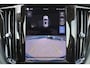 Volvo XC60 T6 Recharge AWD Inscription Expression - Panorama/schuifdak - IntelliSafe Assist - Harman/Kardon audio - Adaptieve LED koplampen - Parkeercamera achter - Verwarmde voorstoelen & stuur - Parkeersensoren voor & achter - Draadloze tel. lader - Extra getint glas - Inklapbare trekhaak - 18' LMV