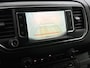 Opel Vivaro 145pk Automaat L3H1 Dubbele cabine Navigatie Camera Trekhaak Apple carplay Parkeersensoren Cruise control