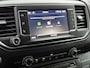 Opel Vivaro 145pk Automaat L3H1 Dubbele cabine Navigatie Camera Trekhaak Apple carplay Parkeersensoren Cruise control