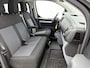 Opel Vivaro 145pk Automaat L3H1 Dubbele cabine Navigatie Camera Trekhaak Apple carplay Parkeersensoren Cruise control