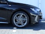 Audi A3 Sportback 30 TFSI S edition | Verwarmbare voorstoelen | Apple Carplay/Android Auto |