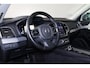 Volvo XC90 T8 Recharge AWD Core Bright - IntelliSafe Assist & Surround - Harman/Kardon audio - Adaptieve LED koplampen - Parkeercamera achter - Verwarmde voorstoelen, stuur & achterbank - Parkeersensoren voor & achter - Draadloze tel. lader - Extra getint glas - Inklapbare trekhaak - 20' LMV