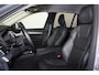 Volvo XC90 T8 Recharge AWD Core Bright - IntelliSafe Assist & Surround - Harman/Kardon audio - Adaptieve LED koplampen - Parkeercamera achter - Verwarmde voorstoelen, stuur & achterbank - Parkeersensoren voor & achter - Draadloze tel. lader - Extra getint glas - Inklapbare trekhaak - 20' LMV