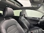 Volkswagen Golf 1.6 TDI Connected Series PANO NAVI CRUISE LM ECC CARPLAY.