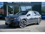BMW iX3 50 xDrive 113 kWh | M Sportpakket | Panoramadak | Trekhaak |  Iconic Glow exterieurpakket |  Innovation Pack | Head-up Display | Multifunctionele stoelen |