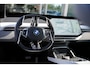 BMW iX3 50 xDrive 113 kWh | M Sportpakket | Panoramadak | Trekhaak |  Iconic Glow exterieurpakket |  Innovation Pack | Head-up Display | Multifunctionele stoelen |