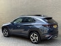 Hyundai Tucson 1.6 T-GDI 265 PHEV Premium Sky 4WD | Panoramadak | Trekhaak afneembaar | Lederen bekleding | Memory | 360 camera | Stoelverwarming&ventilatie | Stuurverwarming | Adaptieve cruise | Navigatie | LED | DAB | Apple CarPlay | Elektrische achterklep | Dealeronderhouden | Fabrieksgarantie