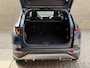 Hyundai Tucson 1.6 T-GDI 265 PHEV Premium Sky 4WD | Panoramadak | Trekhaak afneembaar | Lederen bekleding | Memory | 360 camera | Stoelverwarming&ventilatie | Stuurverwarming | Adaptieve cruise | Navigatie | LED | DAB | Apple CarPlay | Elektrische achterklep | Dealeronderhouden | Fabrieksgarantie