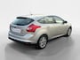 Ford Focus 1.6 TI-VCT Titanium | Automaat | Trekhaak | Zeer goed onderhouden | Voorruitverwarming | Parkeersensoren | Keyless | 12 maanden garantie! |