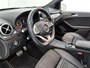 Mercedes-Benz B-klasse 180 Business Solution AMG | Wordt Verwacht | Panoramadak | Achteruitrijcamera | Parkeersensoren | Stoelverwarming |