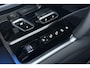 Land Rover Range Rover P550e HSE | Panoramadak | Meridian 3D | Shadow Exterior Pack | Massage | 360° Camera | 22 Inch