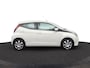 Toyota Aygo 1.0 VVT-i x-play | Groot scherm multimedia | Airco | Parkeercamera |