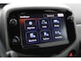 Toyota Aygo 1.0 VVT-i x-play | Groot scherm multimedia | Airco | Parkeercamera |