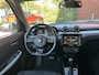 Suzuki Swift 1.2 Style Smart Hybrid // DODEHOEK // ADAPT. CRUISE // CAMERA+SENSOREN // STOELVERWARMING // APPLE CARPLAY / ANDROID AUTO