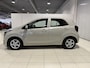 Kia Picanto 1.0 DPI DynamicLine 5p. Apple Carplay/Android Auto, Navigatie, Camera.