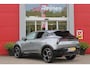 Alfa Romeo Junior 1.2 145PK AUTOMAAT Hybrid IBRIDA TI | TECHNO PACK: (LED MATRIX KOPLAMPEN, DRAADLOZE TELEFOONLADER, DODEHOEK DETECTIE, PARKEERSENSOREN VOOR ACHTER EN ZIJKANT, NAVIGATIE, ELEKTRISCH BEDIENBARE ACHTERKLEP, KEYLESS ENTRY, ADAPTIVE CRUISE CONTROL, ACHTERUITRIJ CAMERA) | PACK TI: (ELEKTRISCH BEDIENBARE BESTUUDERSSTOEL, VERKEERSBORDEN WEERGAVE, GETINTE ACHTERRUITEN, SFEER VERLICHTING, GLANZEND ZWARTE BODYKIT, 10,25" TOUCHSCREEN, LEDEREN STUURWIEL, VERSTELBARE KOFFERVLOER OP 3 NIVEAUS) | 18" LICHTMETALEN VELGEN "FORI" | DRAADLOZE APPLE CARPLAY/ANDROID AUTO | MASSAGE FUNCTIE OP DE BESTUURDERSSTOEL | STOEL VERWARMING | VOORRUIT VERWARMING |