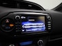 Toyota Yaris 1.5 Hybrid Design Red | Wordt Verwacht | Automaat | Achteruitrijcamera | Climate Control |