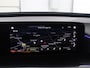Mercedes-Benz EQC 400 4MATIC AMG Line 80 kWh | SOH 95.8% | Panoramadak | Trekhaak | Camera | Sfeerverlichting | Climate control | Half Leder | Stoelverwarming |