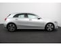 Mercedes-Benz A-klasse 180 Progressive 7-DCT Navigatie Climate Control Virtual Cockpit Stoelverwarming 17" Lichtmetalen velgen Parkeer sensoren Cruise Control