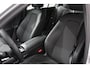 Mercedes-Benz A-klasse 180 Progressive 7-DCT Navigatie Climate Control Virtual Cockpit Stoelverwarming 17" Lichtmetalen velgen Parkeer sensoren Cruise Control